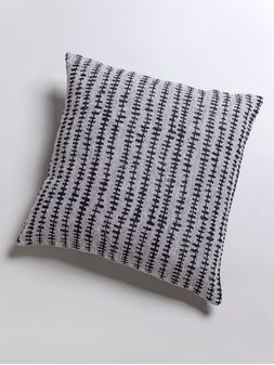 Landmark-Decor-BLANCHE45x45x15-Almohadon-0
