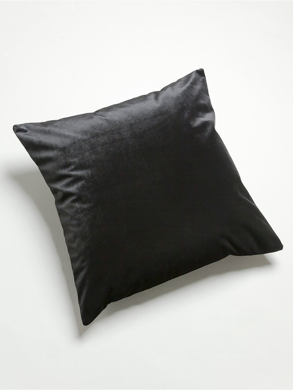 Set de 5 almohadones decorativos NEGRO con 1 pelo largo N2 - Tienda Clic