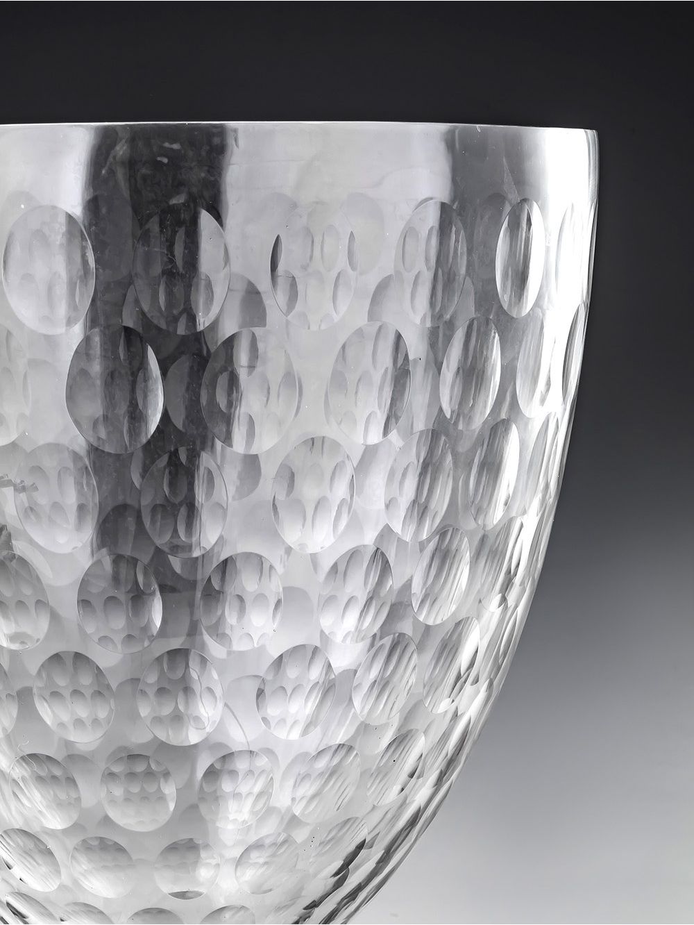 Florero-de-vidrio-labrado-FRANS-Landmark-02