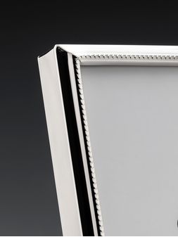 Portaretrato-cromado-13x18-DENIA-Landmark-1