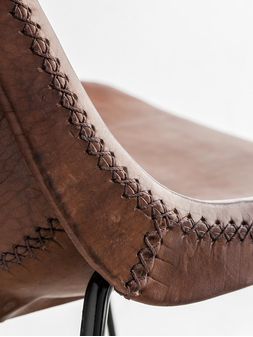 Silla-de-comedor-cuero-ANGUS-OSCURO-Landmark-4