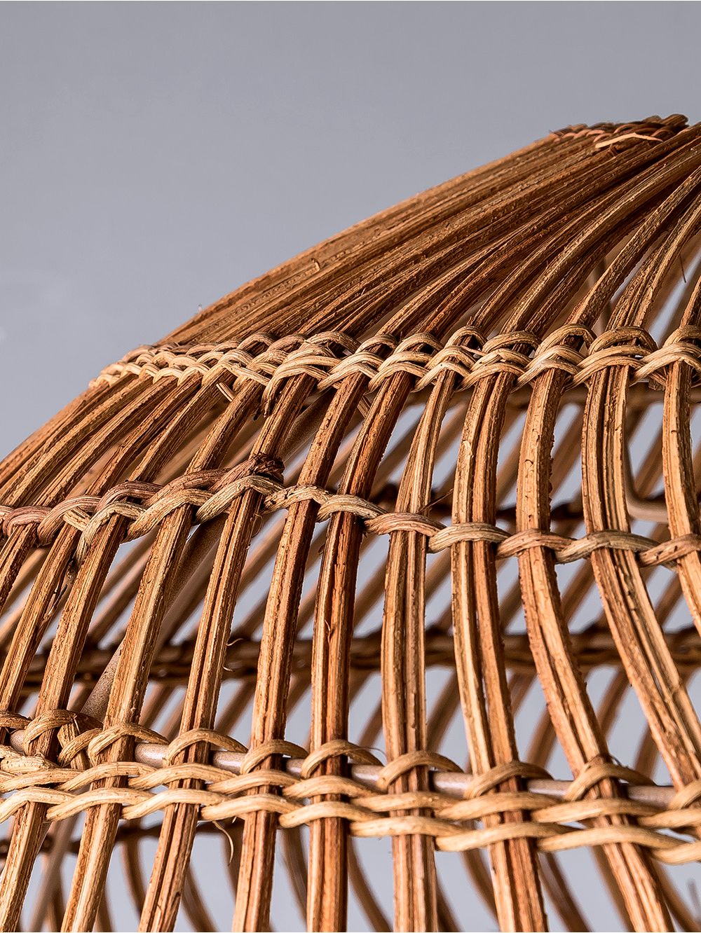 Pantalla-colgante-de-ratan-natural-RATTAN-LEEU-D45-Landmark-03
