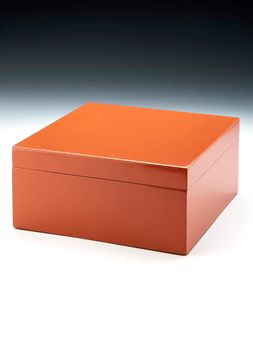 Caja-naranja-tipo-alhajero-MANISA-ROSE-25X25-Landmark-00