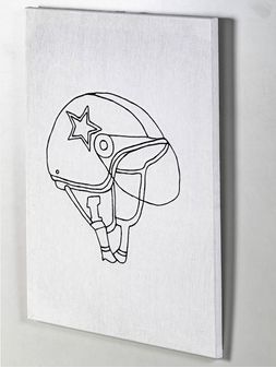 Cuadro-bordado-blanco-y-negro-CASCO-80-X-60-Landmark-01