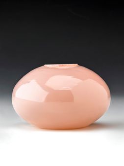 Florero-pequeño-ovalado-rosa-FLORERO-LEMBE-PINK-Landmark-0