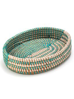 Bandeja-ovalada-tejida-verde-y-blanco-BANDEJA-SEAGRASS-DLAY-D25-Landmark-0