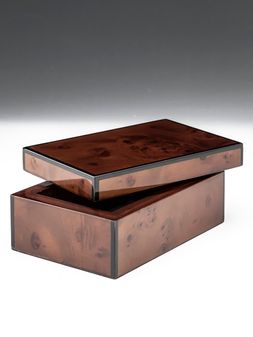 Caja-de-madera-nogal-RAIZ-LARGE-Landmark-01