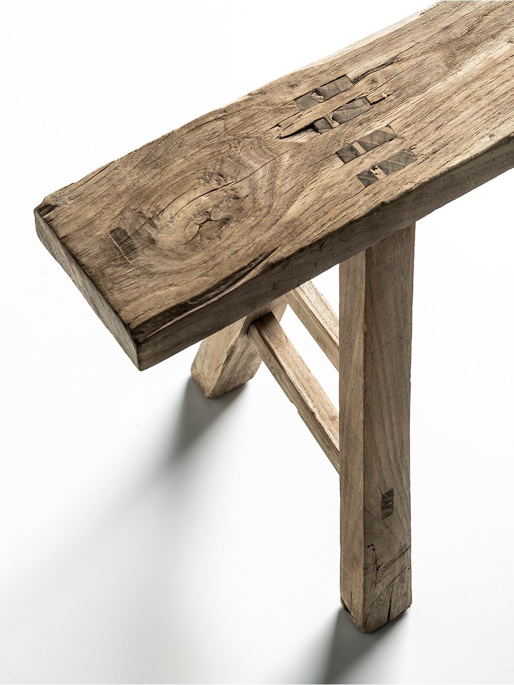 Banco-de-madera-rustica-OLIVE-125X15X50-Landmark-01