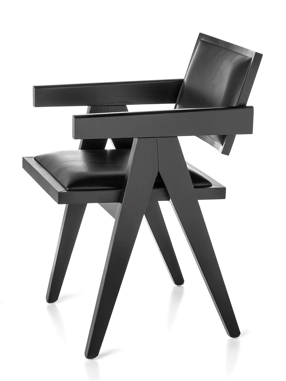 silla-cuero-y-madera-negro-SILLA-CAPITOL-CUERO-NEGRO-FABRICA-5