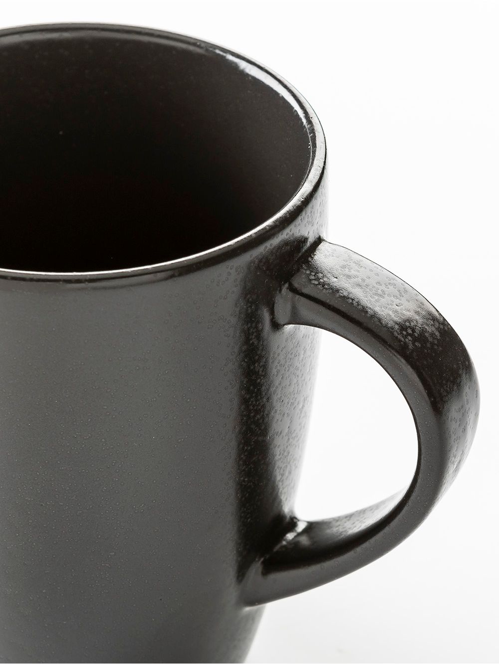 Taza-negra-MUG-SEASONS-BLACK-285-CC-Landmark-1