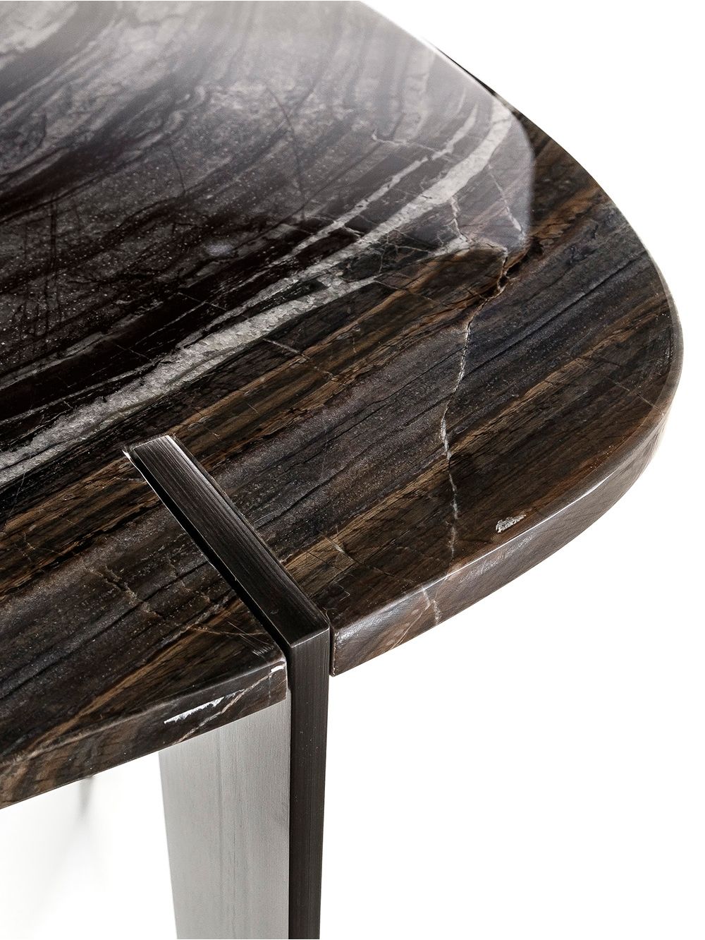 mesa-lateral-elegante-MESA-LATERAL-ZANDER-MARBLE-BLACK-ZUZO-1
