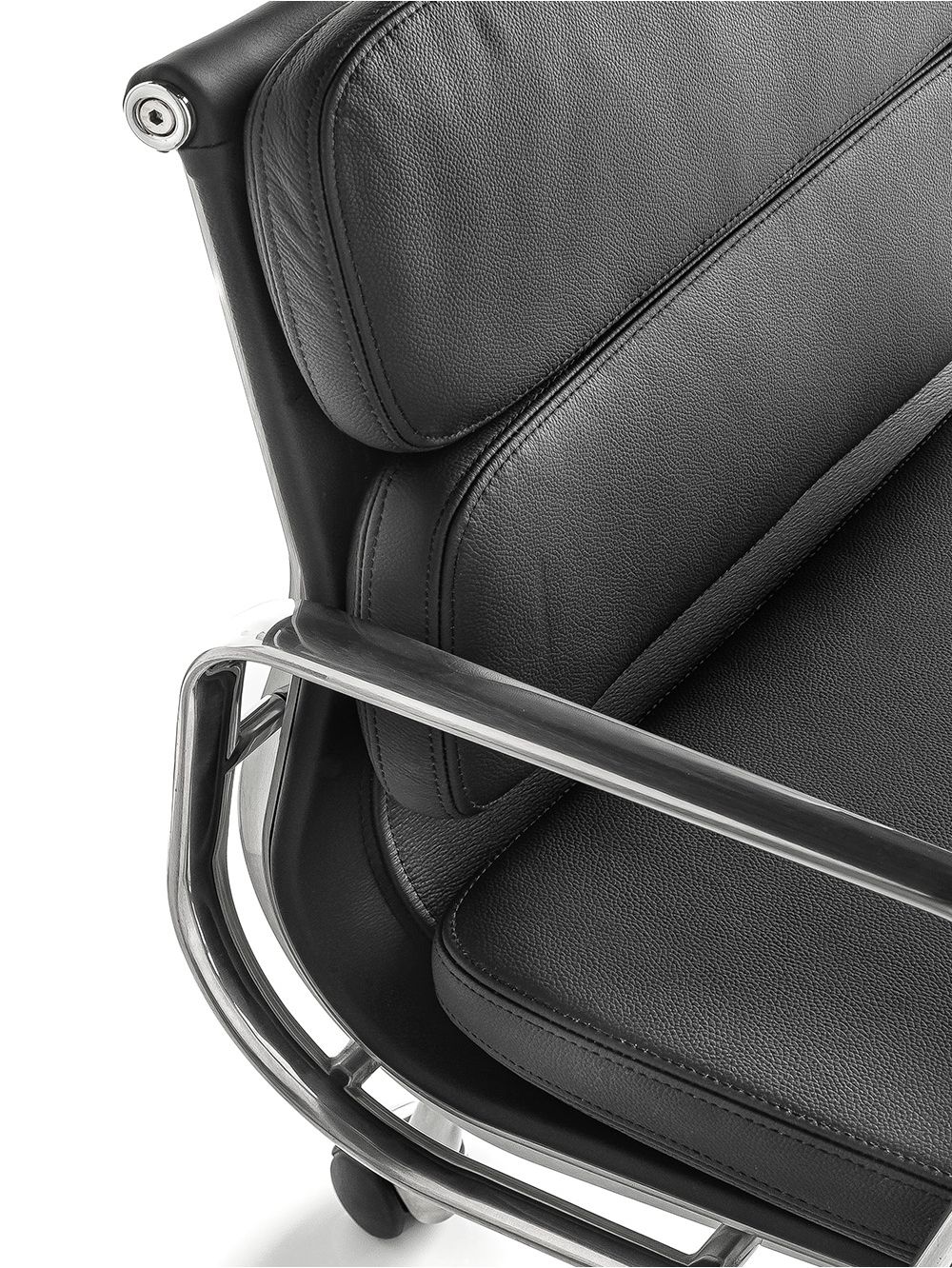 silla-de-escritorio-SILLA-DE-ESCRITORIO-EAMES-SOFT-BLACK-YACHT-1