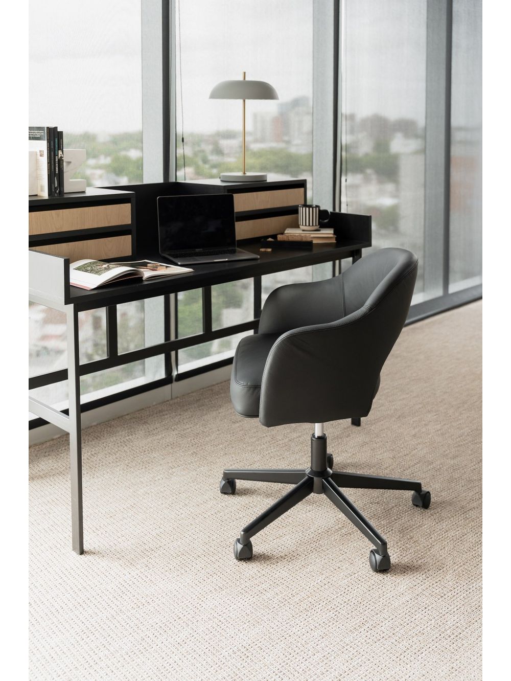 LANDMARK-YATCH---SILLA-DE-ESCRITORIO-PIERRE-BLACK-1