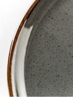 Plato-de-postre-gris-PLATO-DE-POSTRE-SEASONS-GREY-20-CM-Landmark-1
