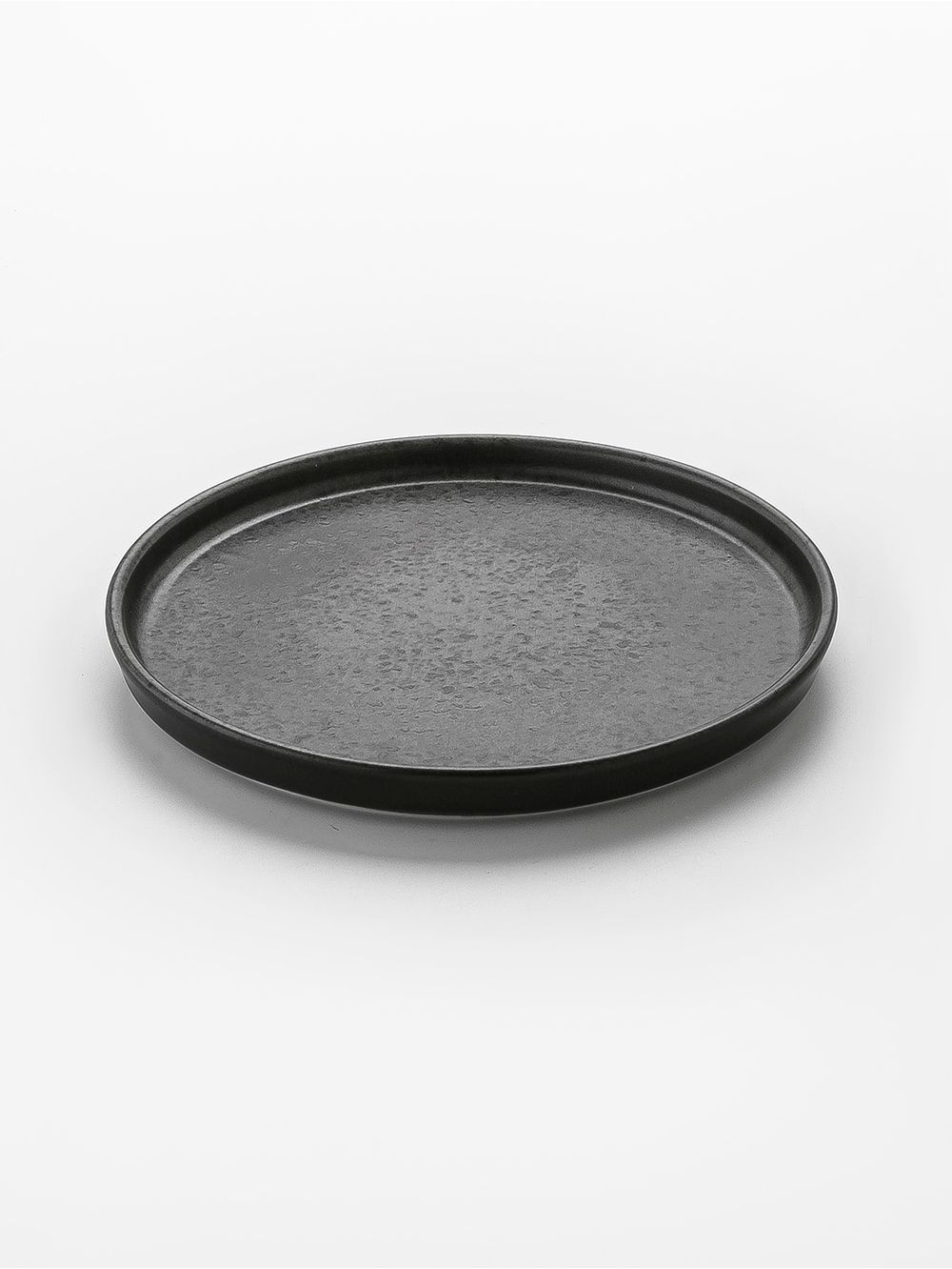 plato-negro-PLATO-POSTRE-IRONSTONE-21-CM-LAIN-2