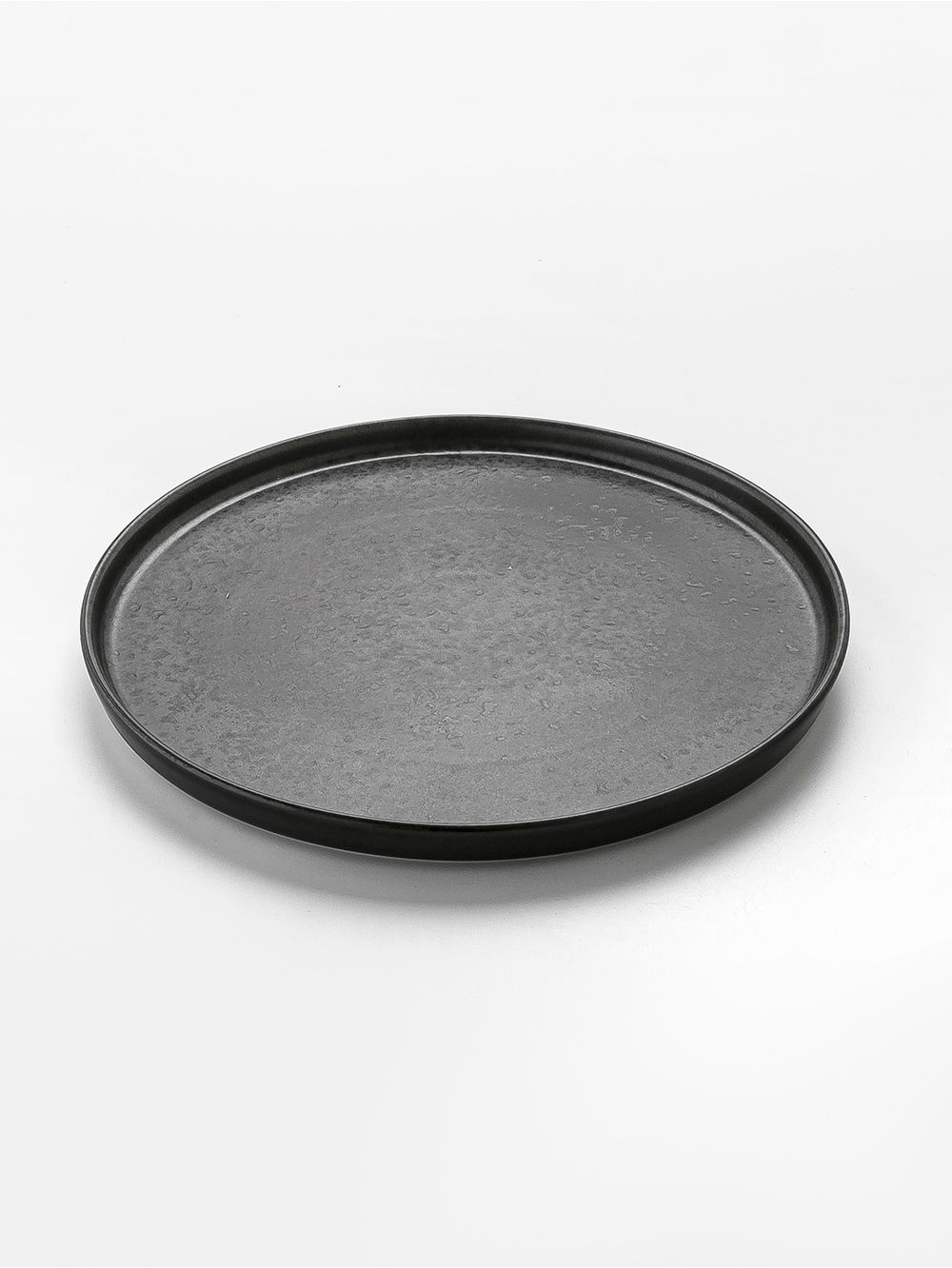 plato-negro-PLATO-PLAYO-IRONSTONE-28-CM-LAIN-2
