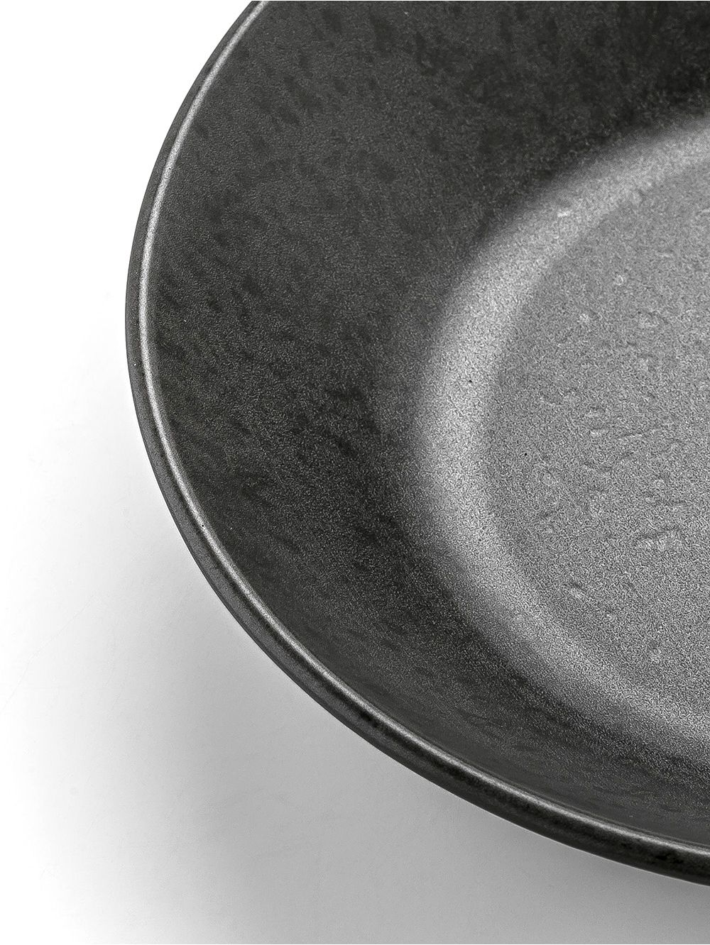 bowl-pasta-negro-BOWL-PARA-PASTA-IRONSTONE-23-CM-LAIN-1