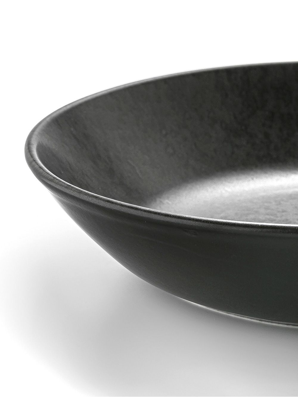 bowl-pasta-negro-BOWL-PARA-PASTA-IRONSTONE-23-CM-LAIN-3