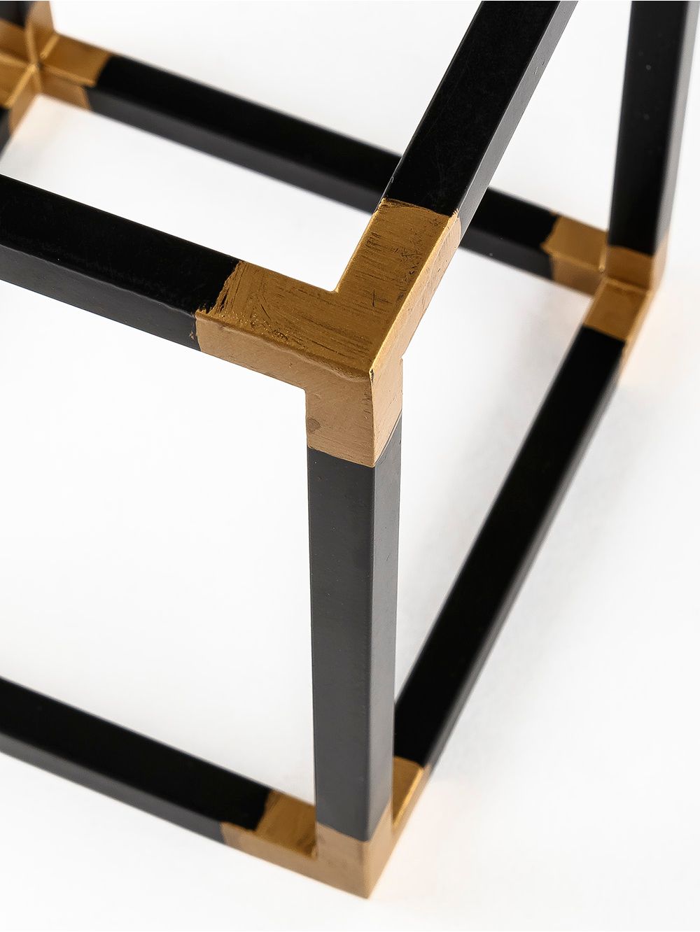 decoracion-para-living-CUBO-LORAN-NEGRO-FASH-1