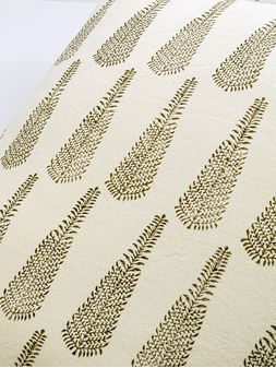 ALMOHADON-MANOT-50X50-KATA-1