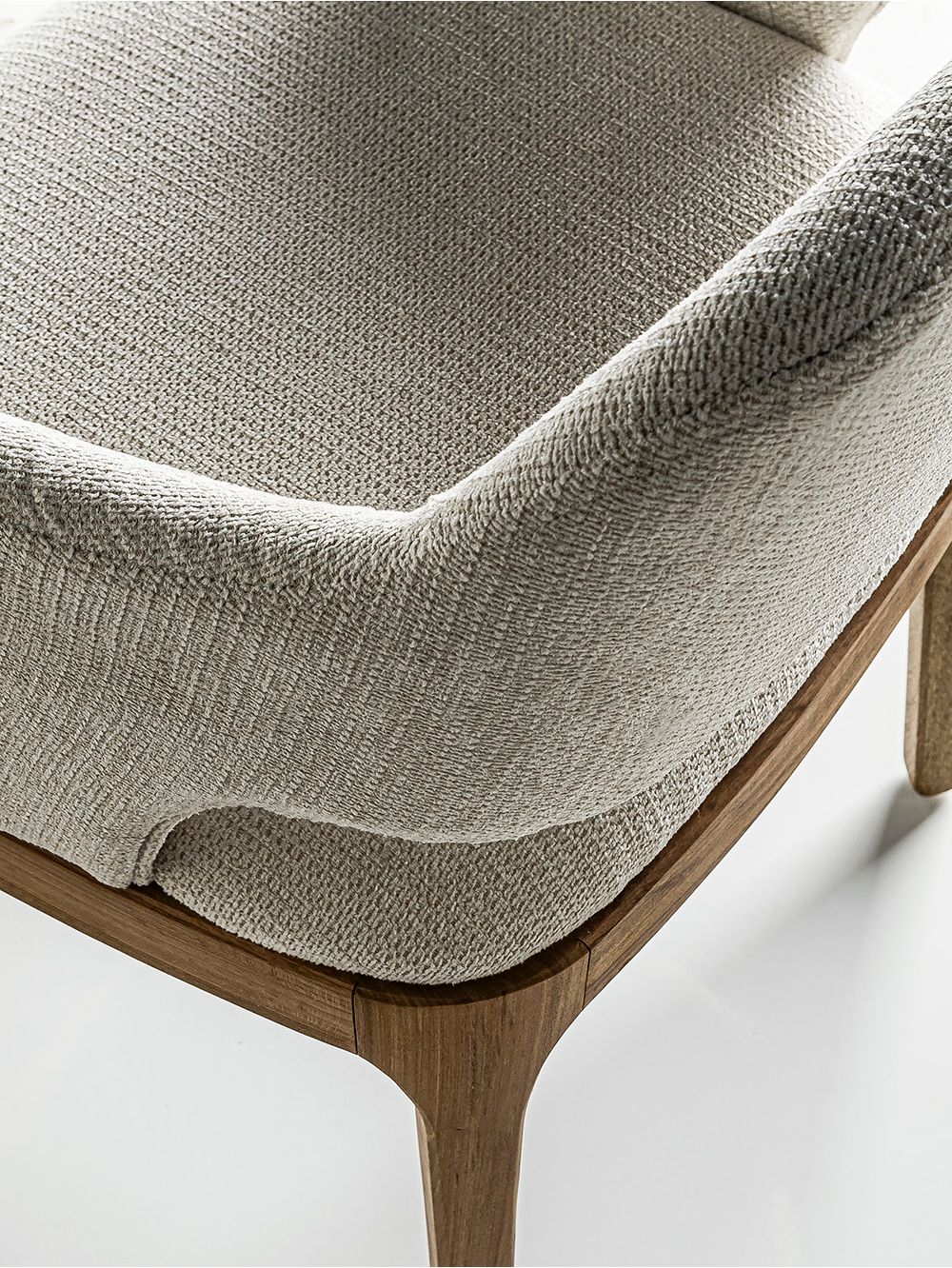 SILLA-BADALONA-AIR-APOYABRAZO-PETERIBI-LORD-WHITE-FABRICA-7