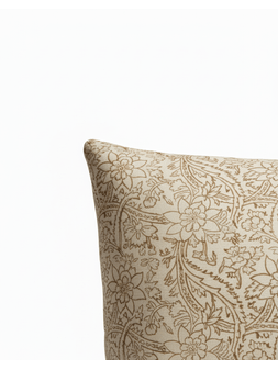 ALMOHADON-TAGE-KATA-1