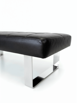 PIE-DE-CAMA-DEMI-BLACK-CUORO-1