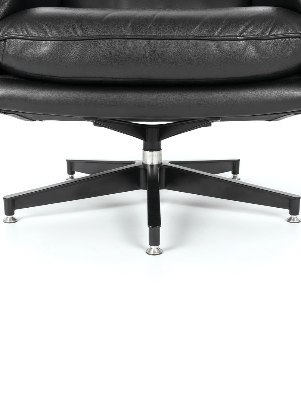 SILLON-MAXIMO-CUERO-BLACK-CUERO-VINTAGE-1