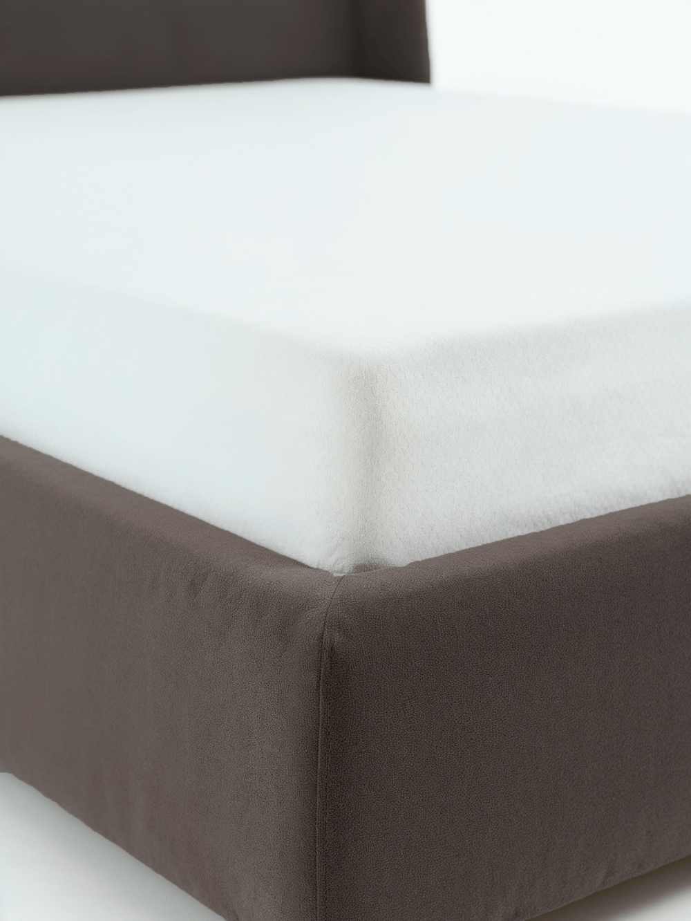 CAMA-JUSTINE-GREY-VIVI-1